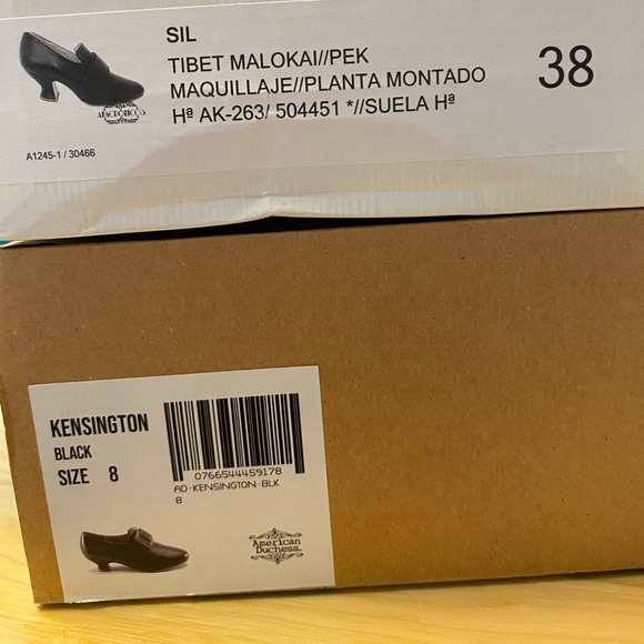 2 18th century shoes American duchess and anacronicos - Picture 9 of 10